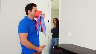 He Just Wanted to Smell Moms Underwear, But He Gets Pussy Like a Reward